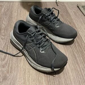 Asics Gel Kayano 30 : M9 - Wide